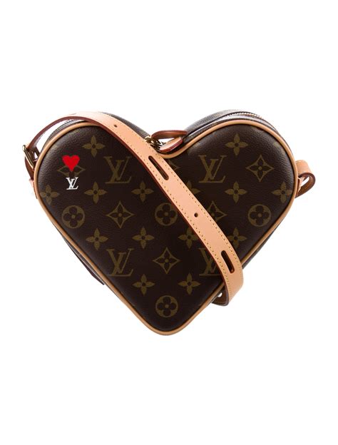 louis vuitton coeur heart bag game on monogram